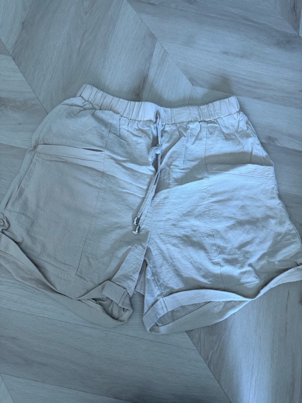 Women’s linen Casual Drawstring Shorts - Light Beige